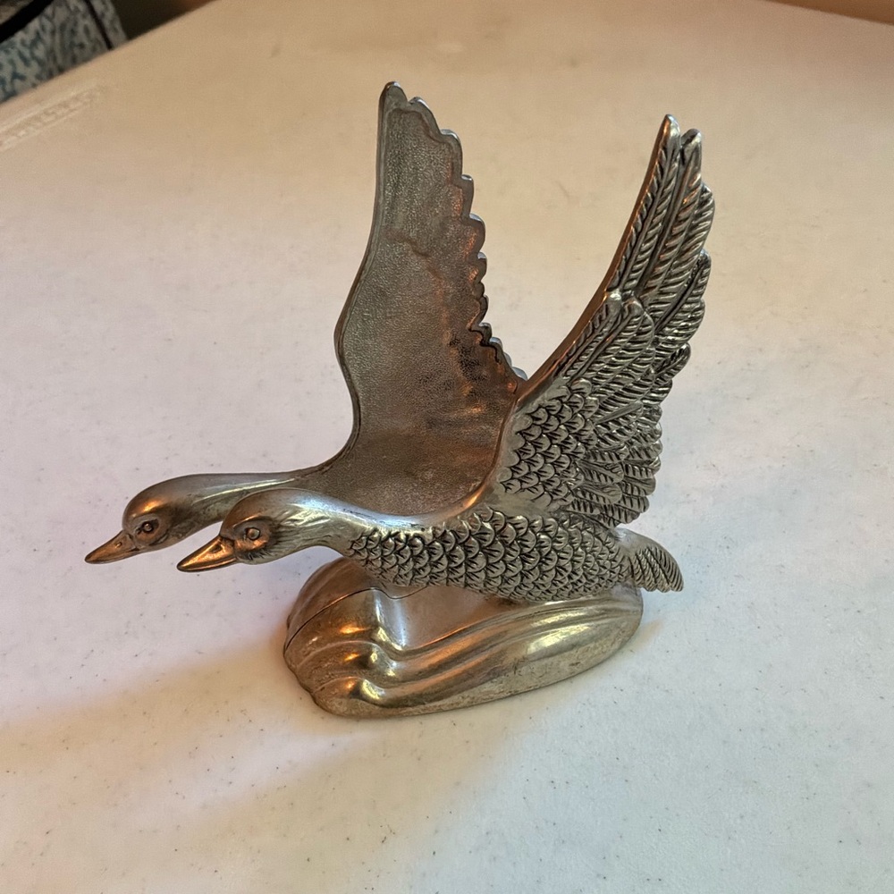 Silea Vintage Silverplated Flying Ducks Napkin Holder